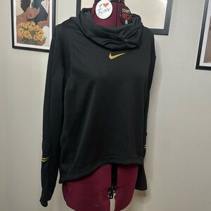Nike Pullover w. Extended/Scrunch Hoodie